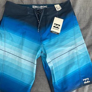 NWT BILLABONG Men's Platinum X Board Shorts